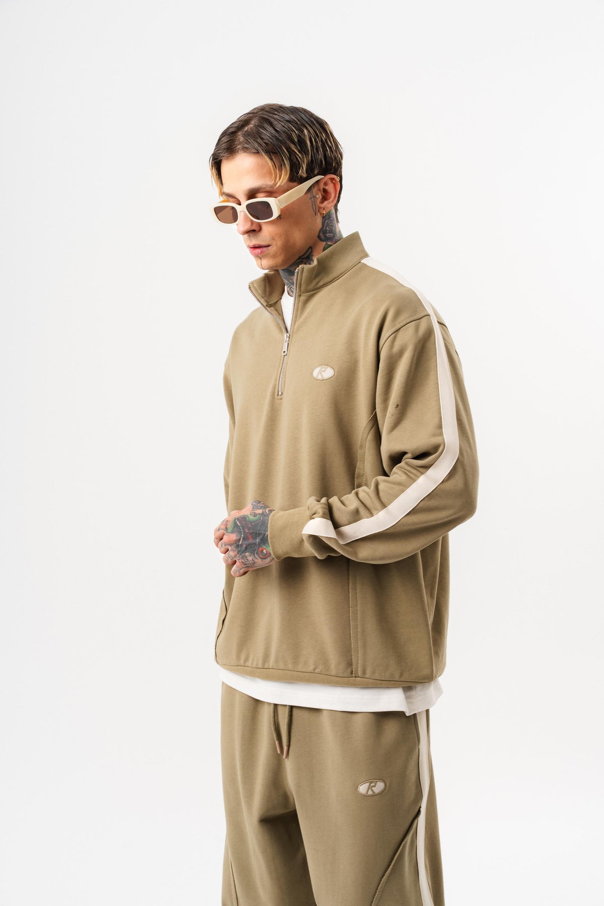 Erkek Pis Dikiş Detaylı Yarım Fermuarlı Diagonel Sweatshirt Haki