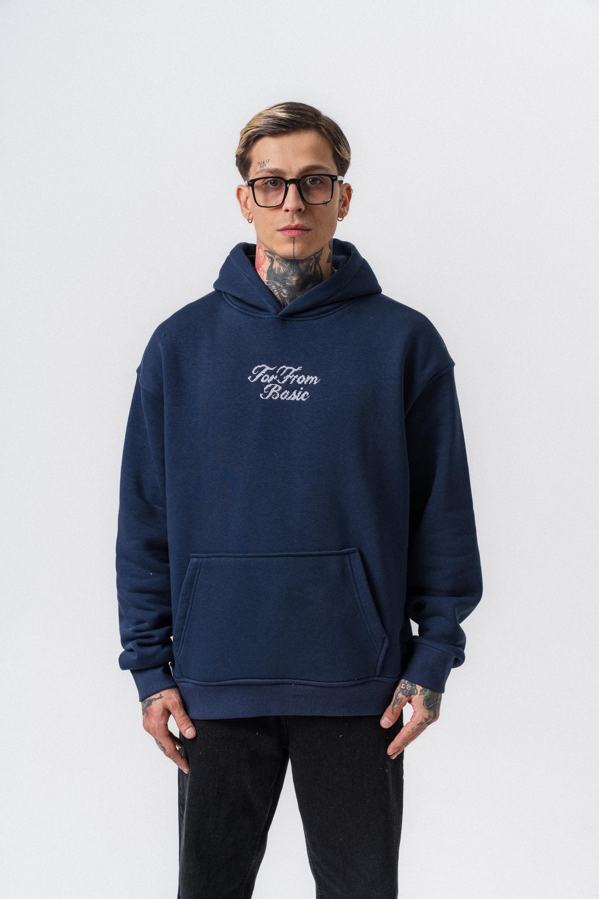 Erkek Far From Basic Nakışlı Kapüşonlu Oversize Hoodie Lacivert