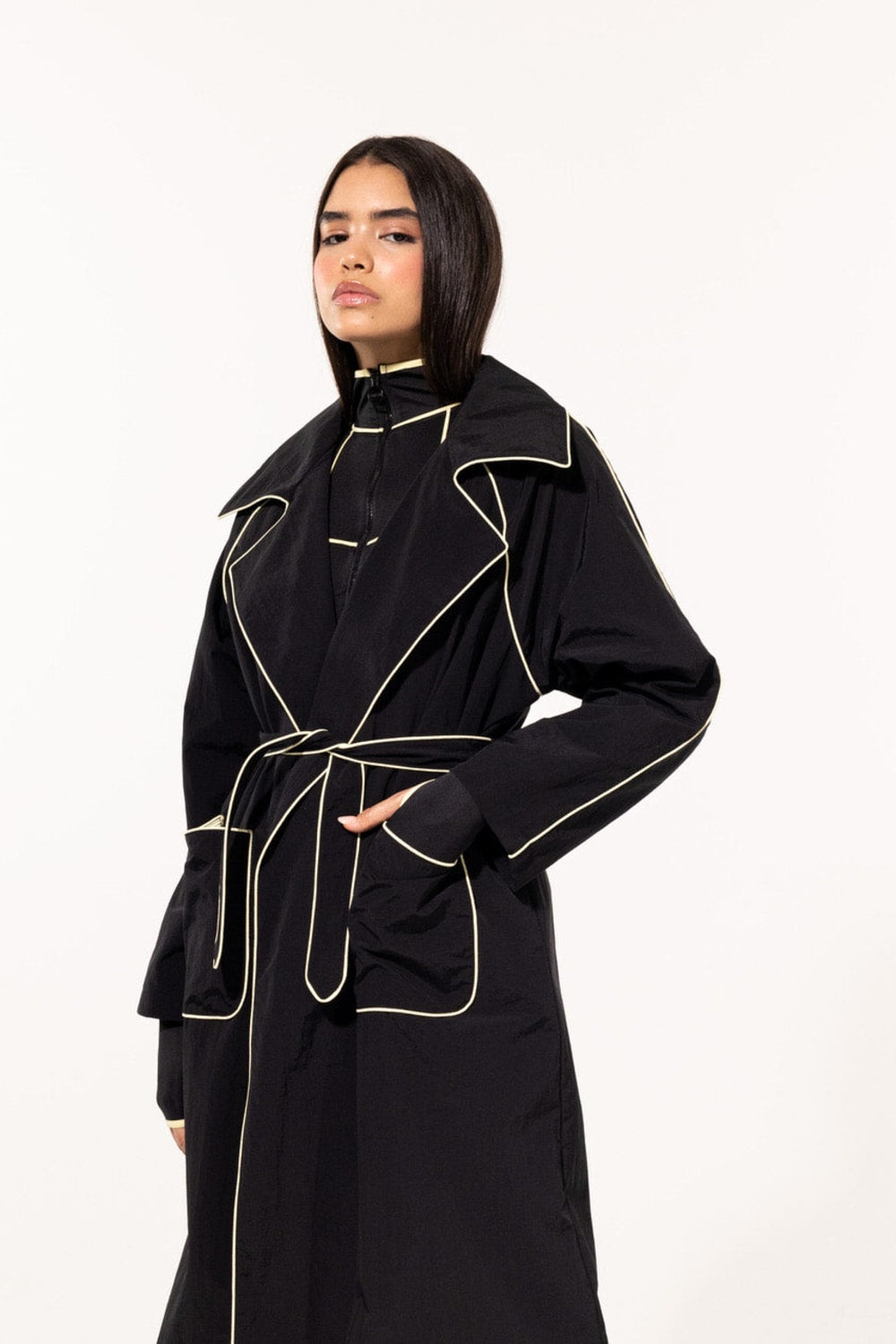 SBNM-Timeless Trenchoat Version Iii Black-Trençkot-2-milagron.live