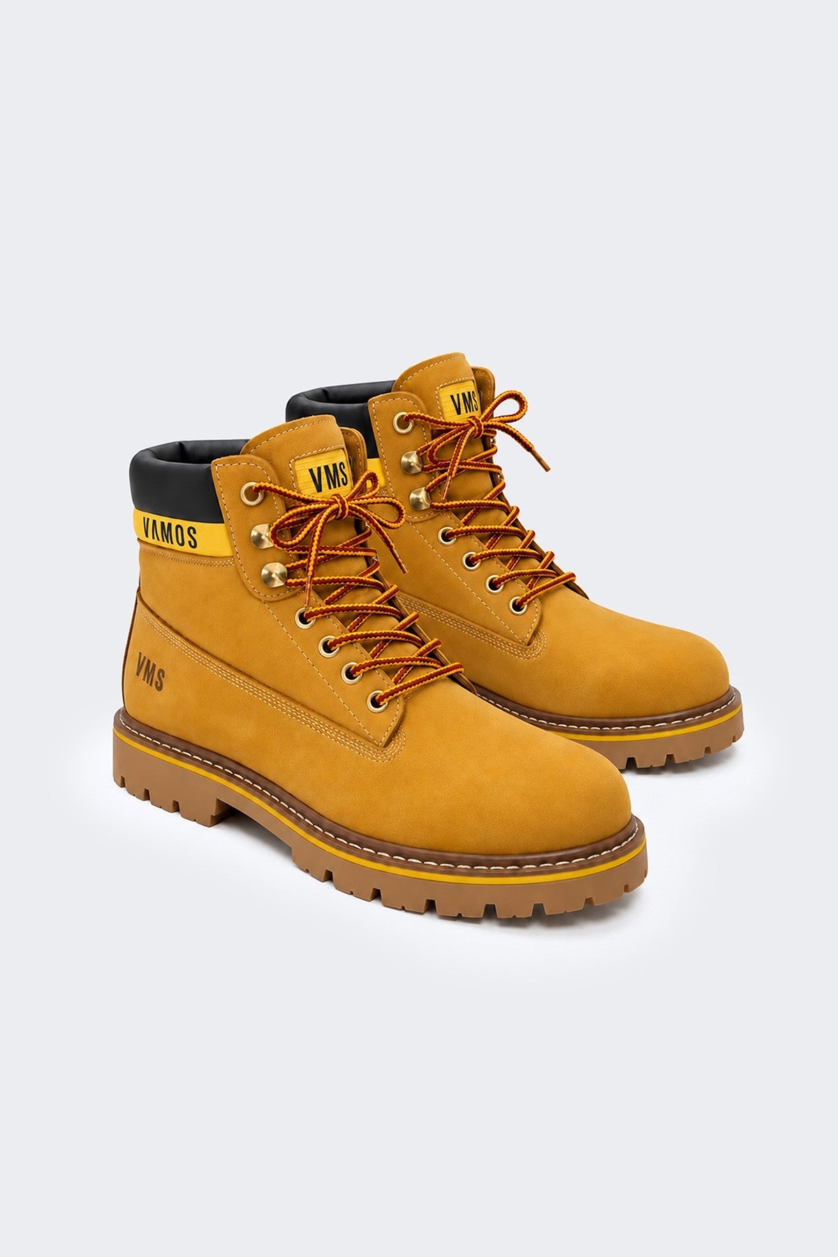 100% Süet Bağcıklı Bot