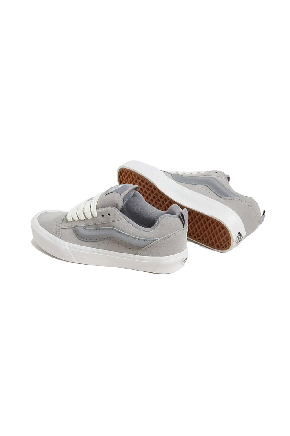 Vans-Knu Skool Suede Gray-Sneakers-3-milagron.live