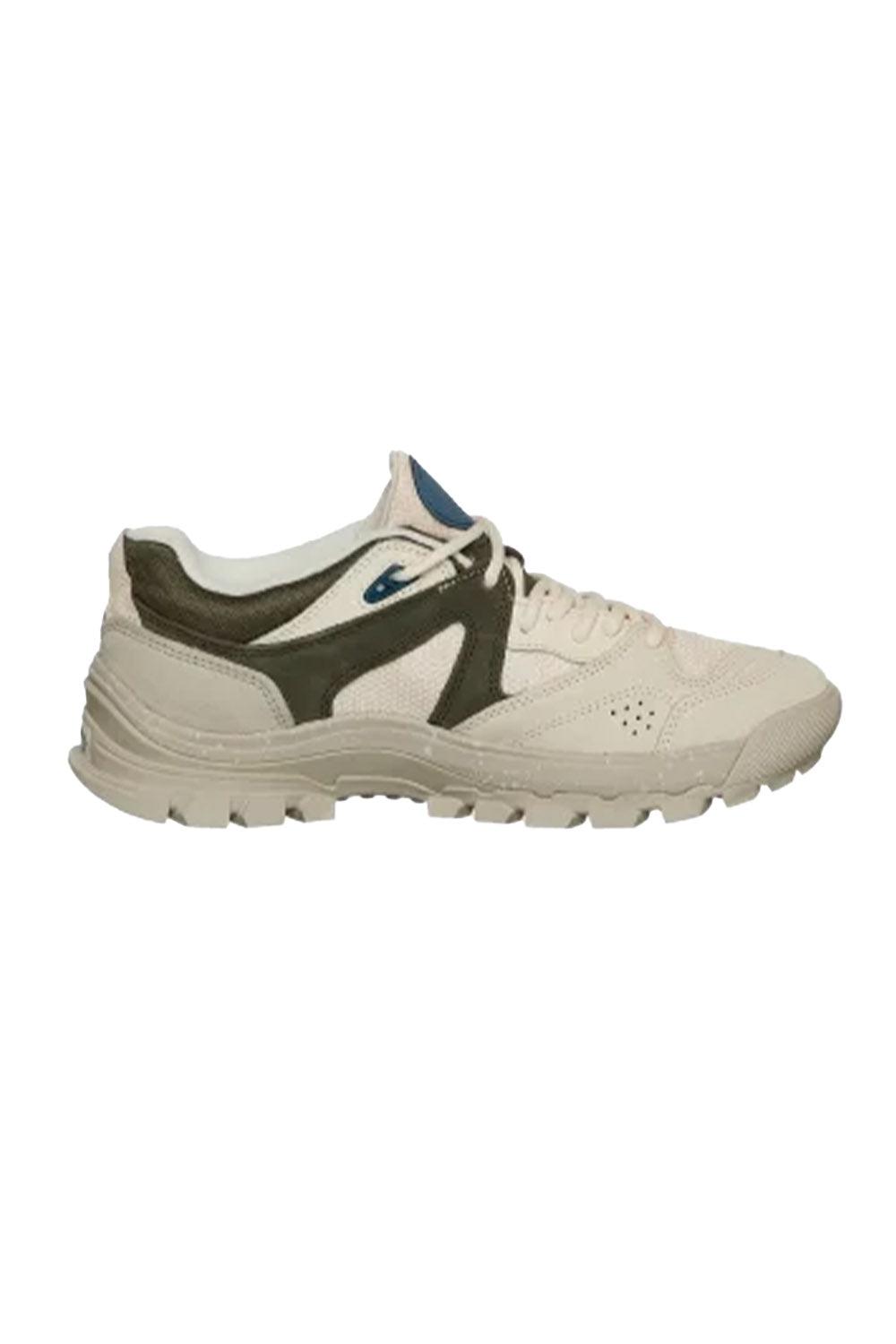 Vans-UA AMZN Trailhead-Sneakers-1-milagron.live