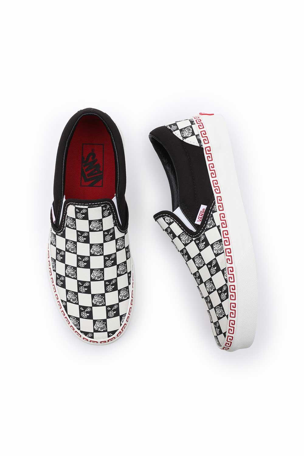 Vans-UA Classic Slip-On-Sneakers-3-milagron.live