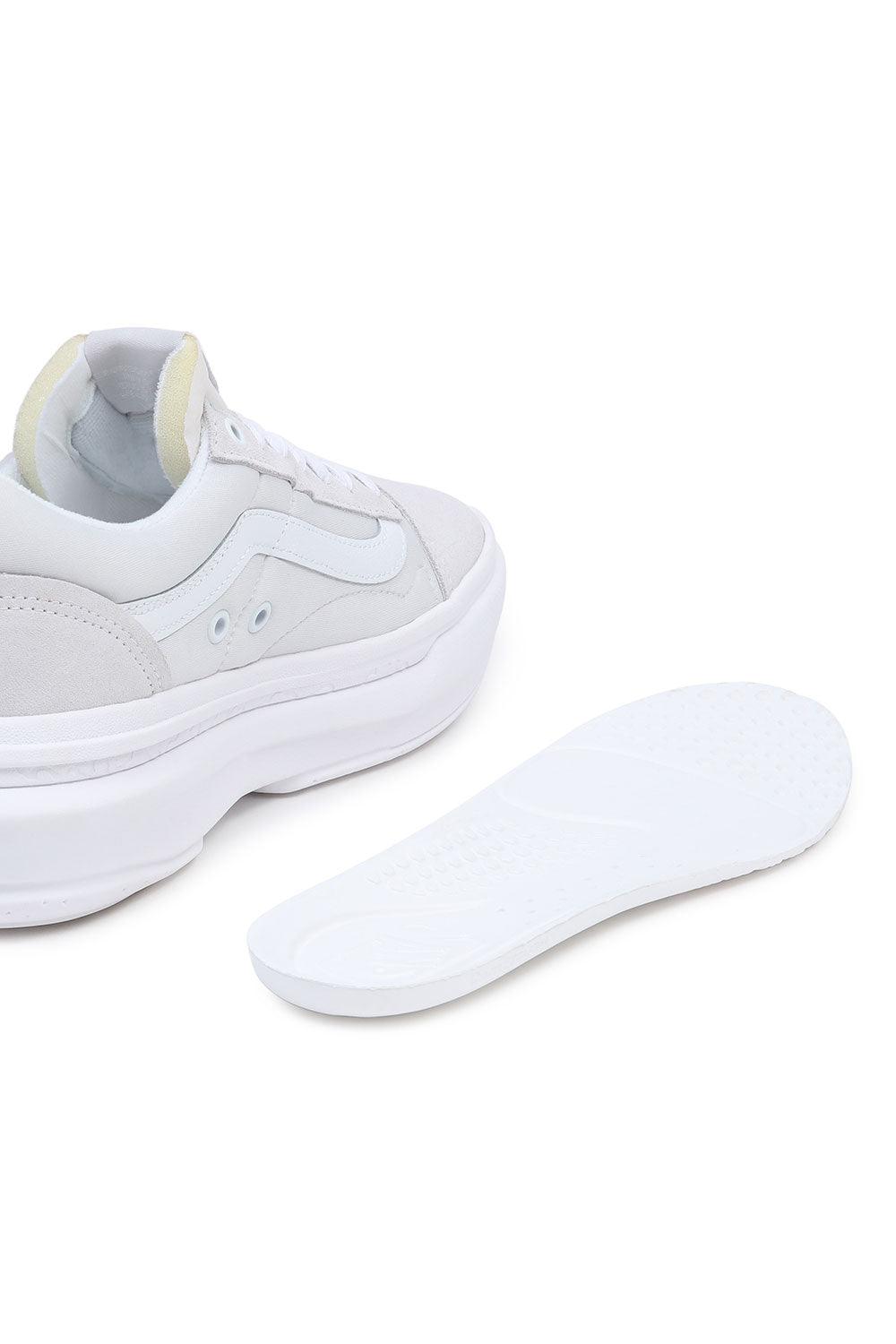 Vans-UA Old Skool Overt CC Light Grey/White-Sneakers-9-milagron.live