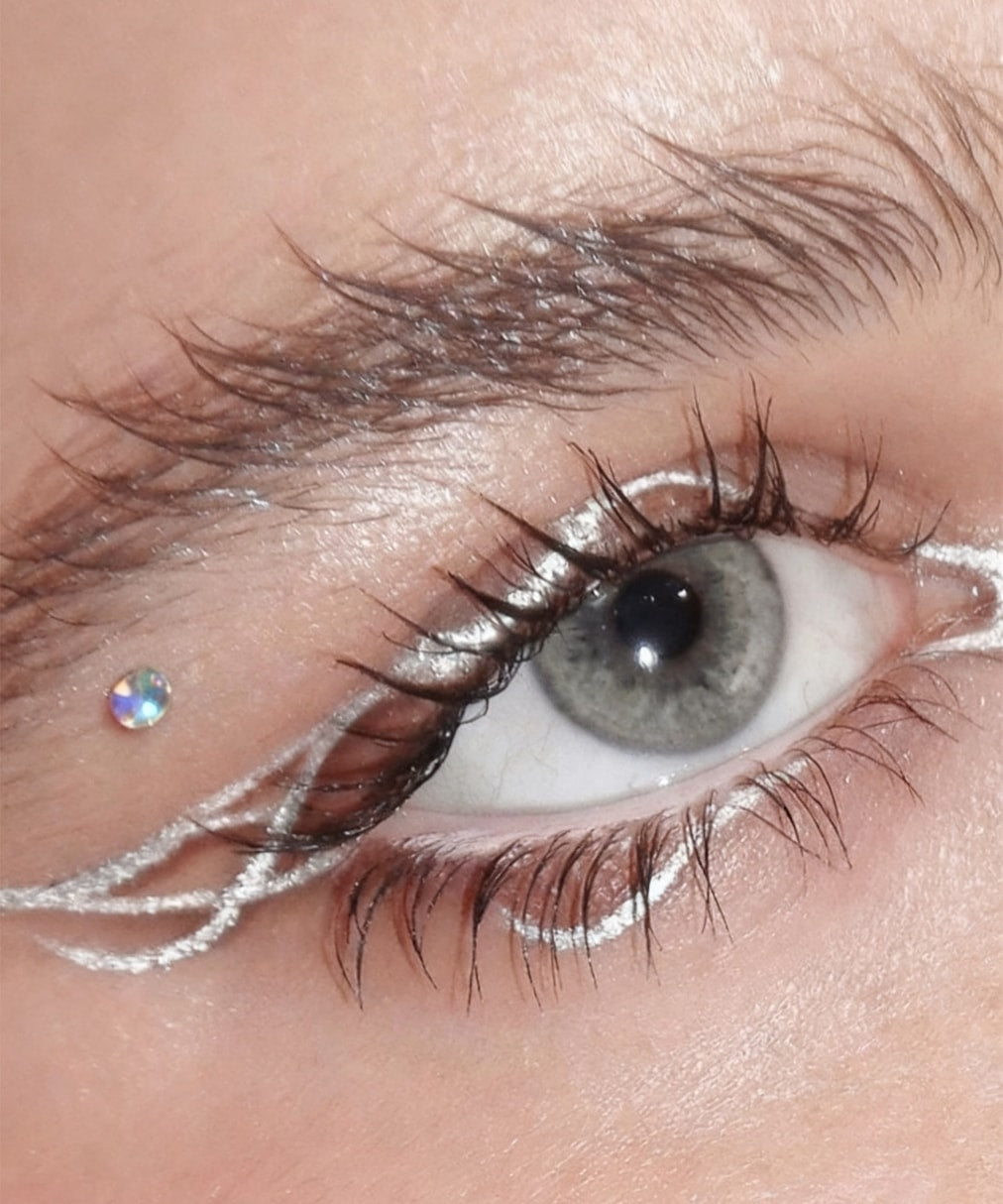 Weartlab Space Platinum Eyeliner