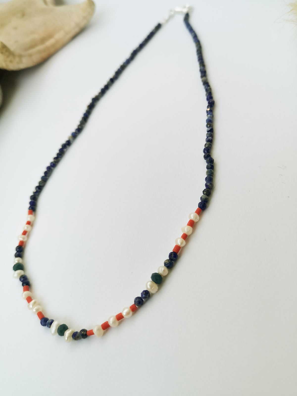 İNci Lapis Lazuli Amor Kolye