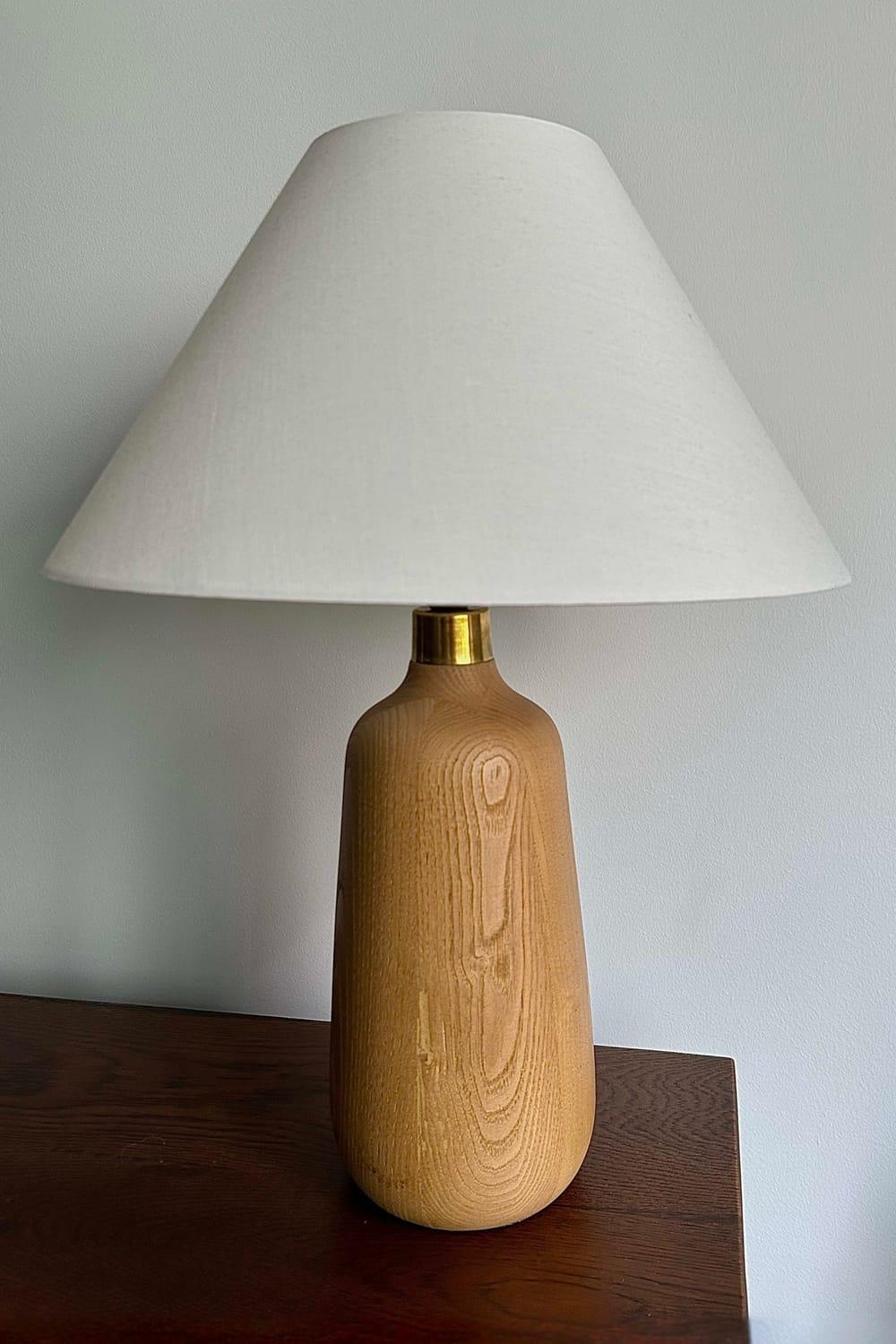 Giran Maye-Cremini Mushroom Lamp-Abajur-1-milagron.live