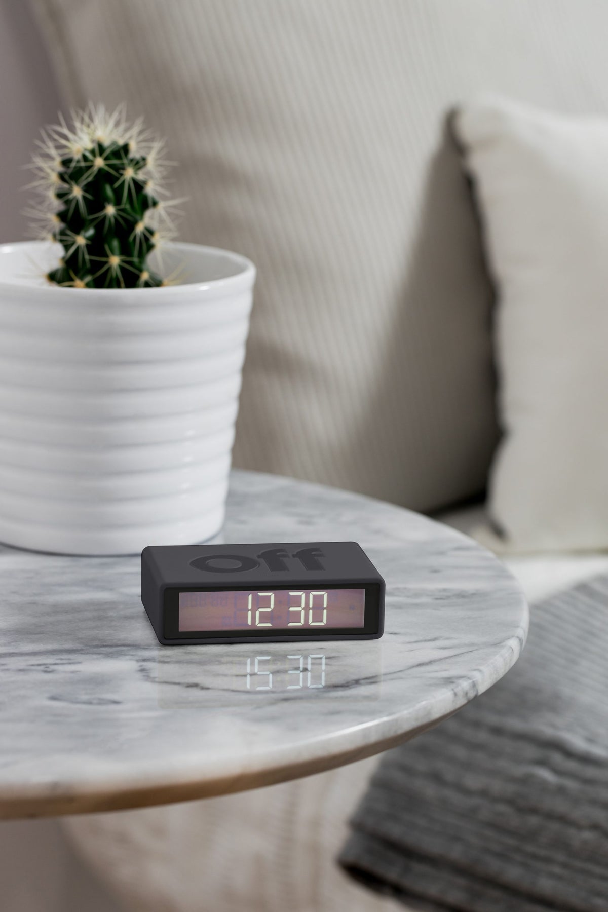 Lexon-Flip Plus Alarm Saat-Alarm Saatler-4-milagron.live