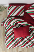 Festive Çift Kişilik Lastikli Çarşaflı Nevresim Takımı Merry Kırmızı - 1