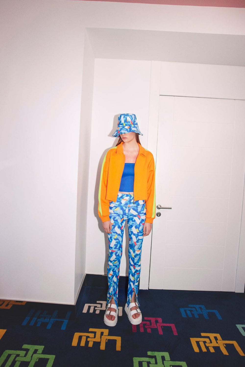 Ace Nayman-Cleo Cropped Jacket-Ceket-1-milagron.live