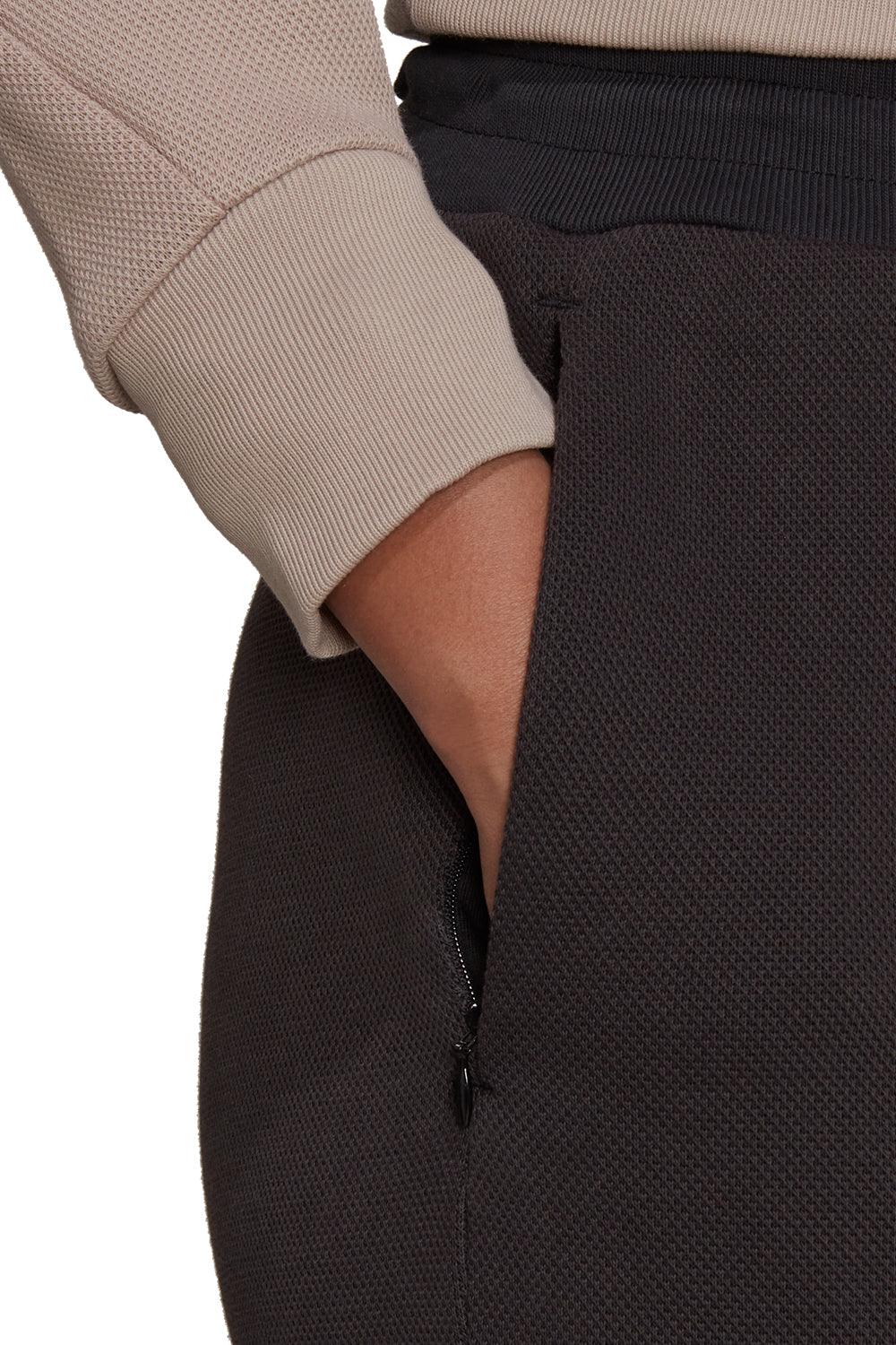 Adidas-Badge of Sport Pants-Eşofman-4-milagron.live