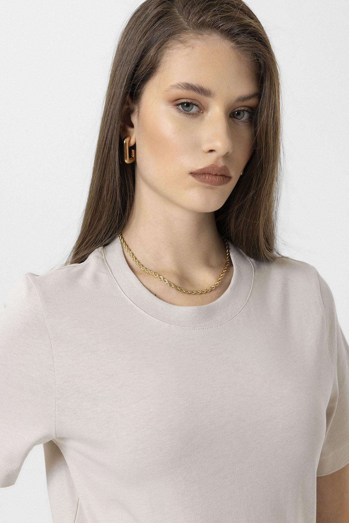Antioch-Taş Kadın Bisiklet Yaka Basic T Shirt-T-Shirts-4-milagron.live