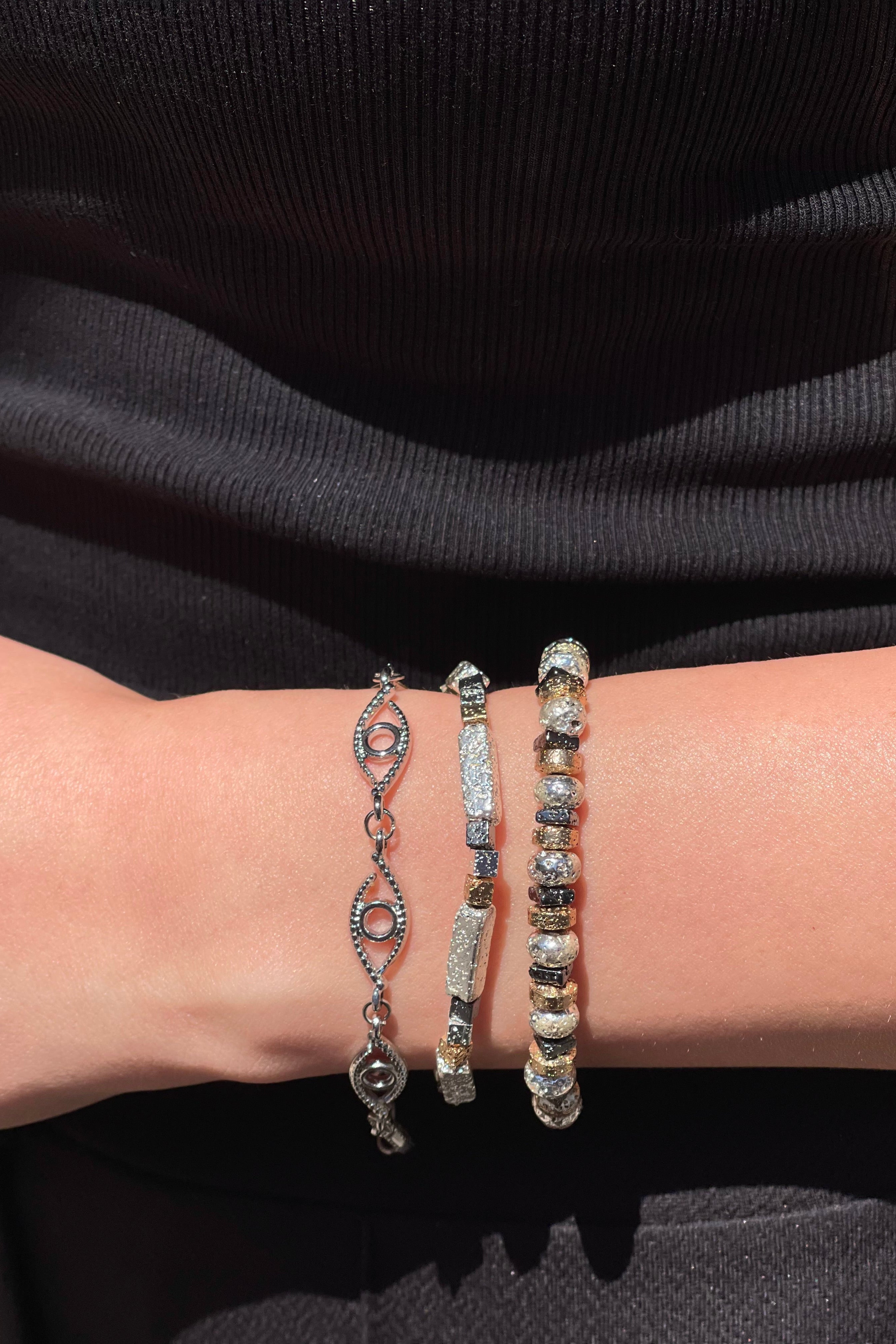 Berrin Özkan-Eternal Gaze Silver Plated Bracelet-Bileklik-2-milagron.live