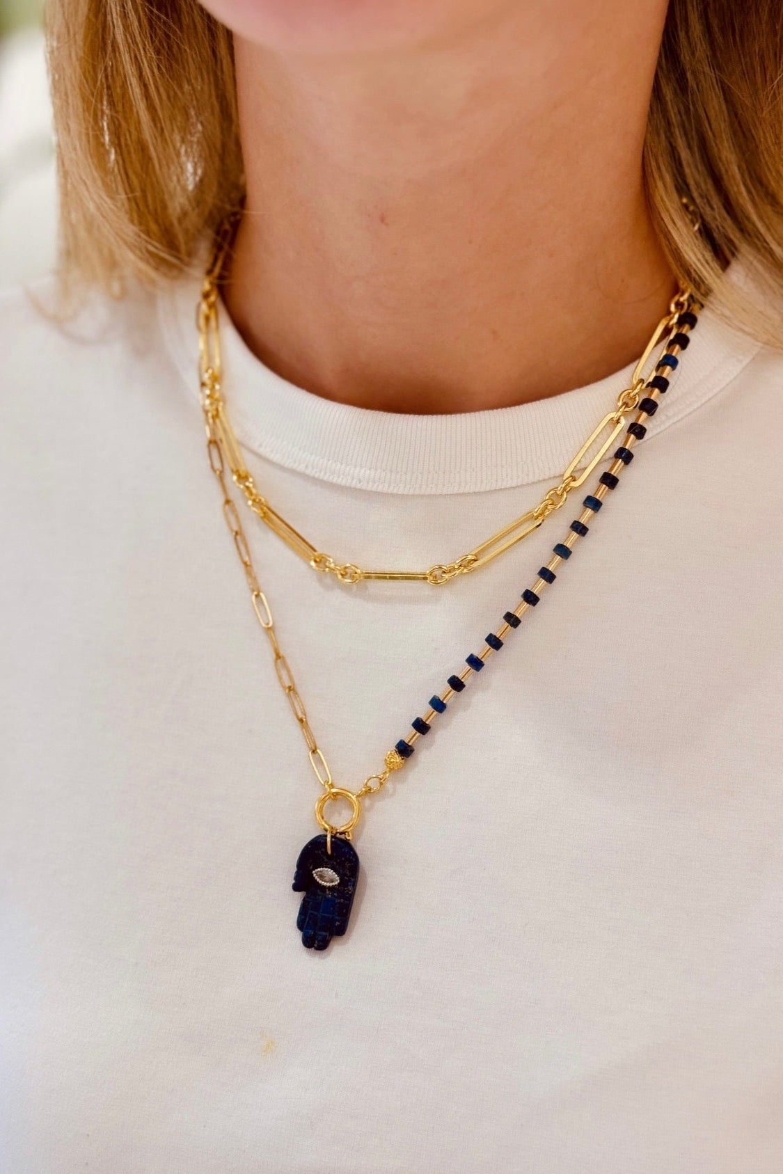 Berrin Özkan-Your Side Lapis Hamsa Necklace-Kolye-2-milagron.live