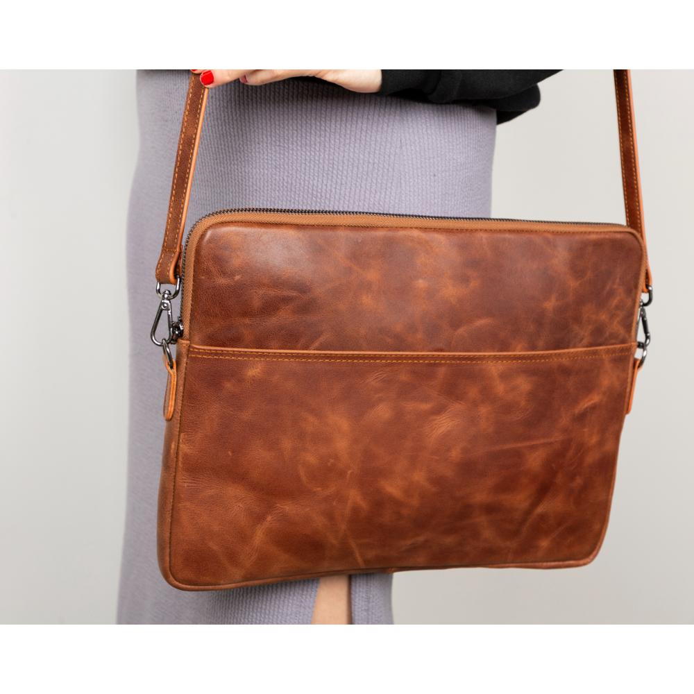 Bloominbag-Bloom Sleeve Leeds 14" Cognac Brown Hakiki Deri Laptop & Tablet Kılıfı-3-milagron.live