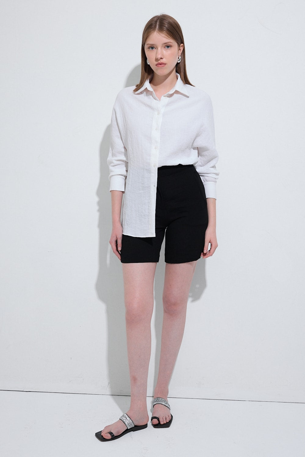 DALL ESSENTIAL KETEN SHORT - 4