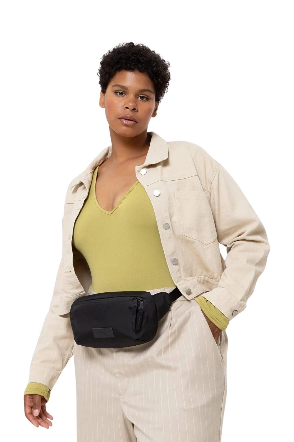 Eastpak-Cnnct F Waist Cnnct F Black-Bel Çantası-3-milagron.live