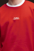 Erkek Kırmızı Düşük Omuzlu Sırt Baskılı Sweatshirt