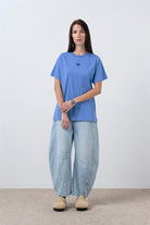 Kadın Mavi Loose Fit Sırt Baskılı T-Shirt