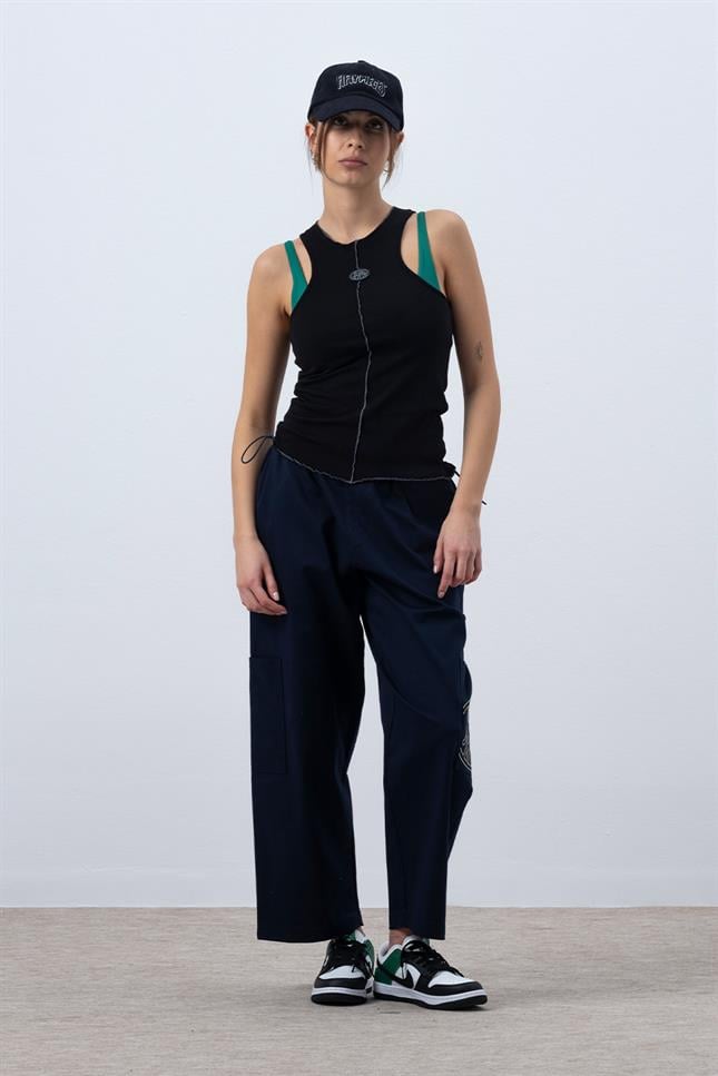 Fifty Pieces-Siyah Core Kontrast Dikişli Halter Yaka Atlet-Top-5-milagron.live