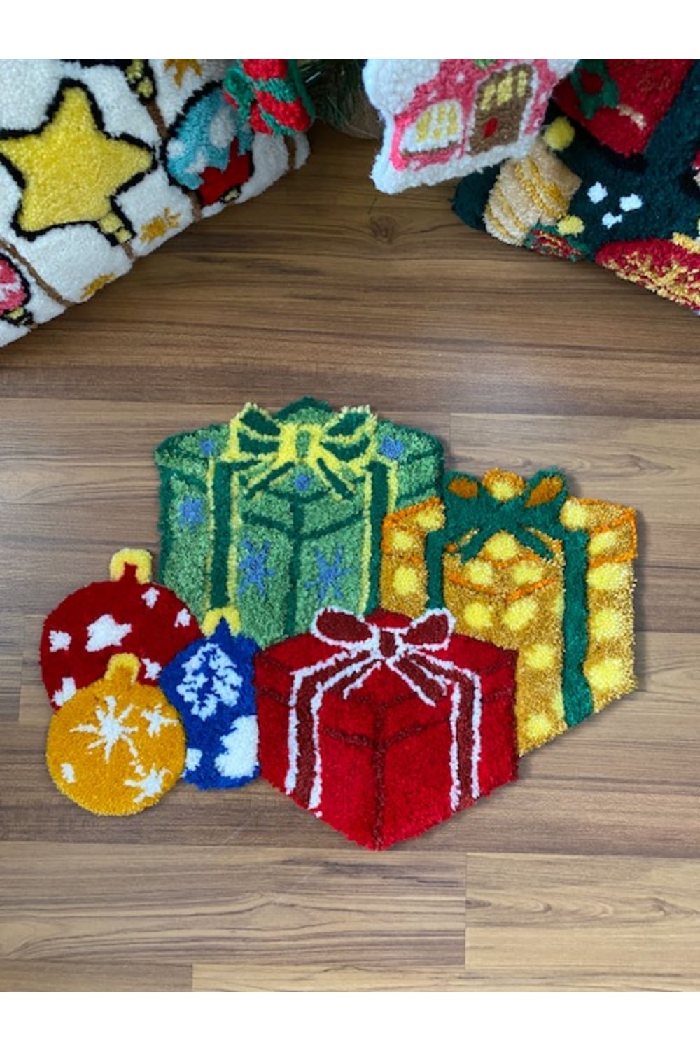 Fille á Fille Design Studio-Christmas Halı-Halı-2-milagron.live