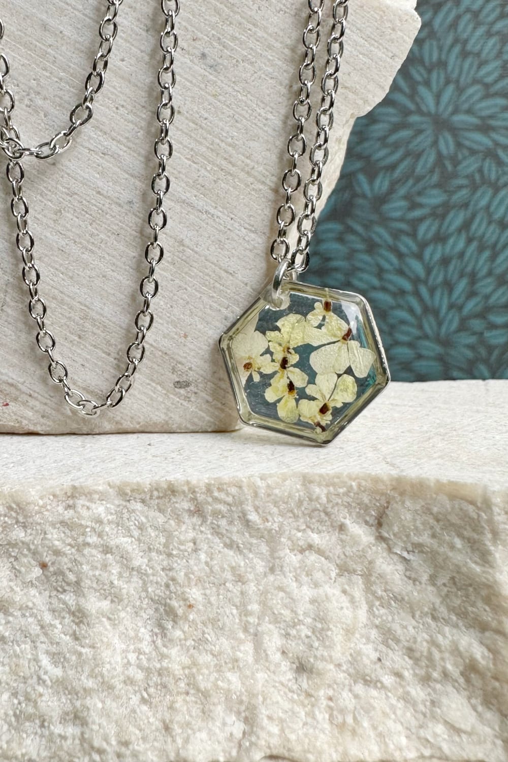Fiorel Design-Daily Bloom - White-Kolye-1-milagron.live