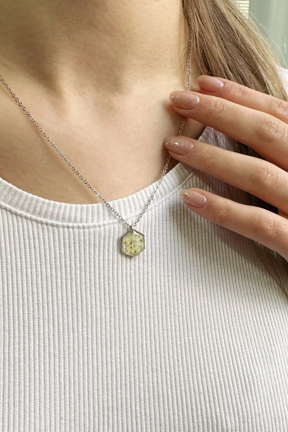 Fiorel Design-Daily Bloom - White-Kolye-2-milagron.live