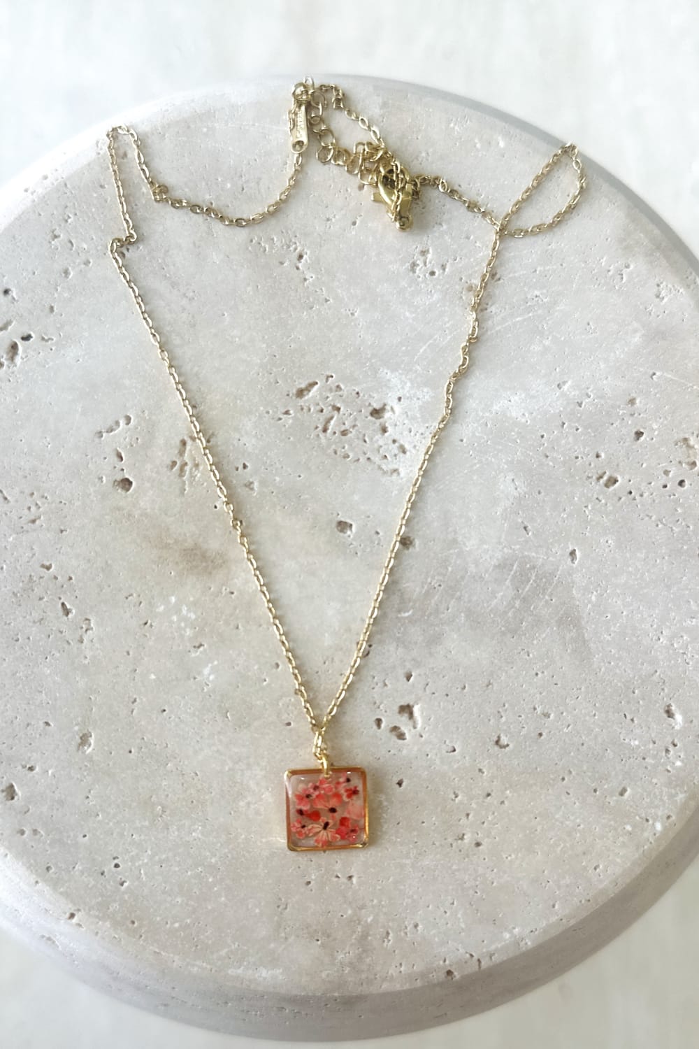 Fiorel Design-Teeny Weeny Square - Pink-Kolye-2-milagron.live