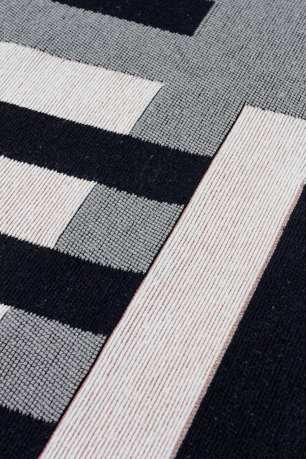 Folie Living-Dissolve Kilim-Kilim-4-milagron.live