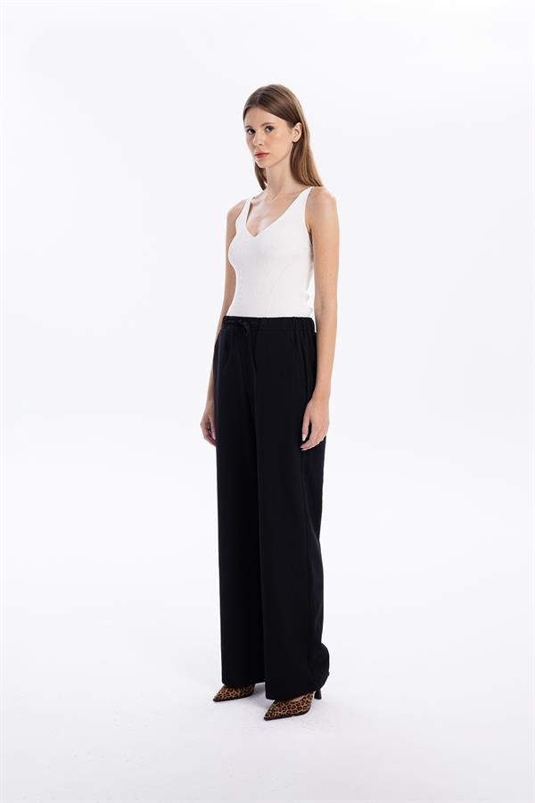 GMG Firenze-V Yaka Slim Fit İnce Askılı Triko Kadın Atlet-Summer'25-1-milagron.live
