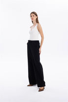 GMG Firenze-V Yaka Slim Fit İnce Askılı Triko Kadın Atlet-Summer'25-2-milagron.live