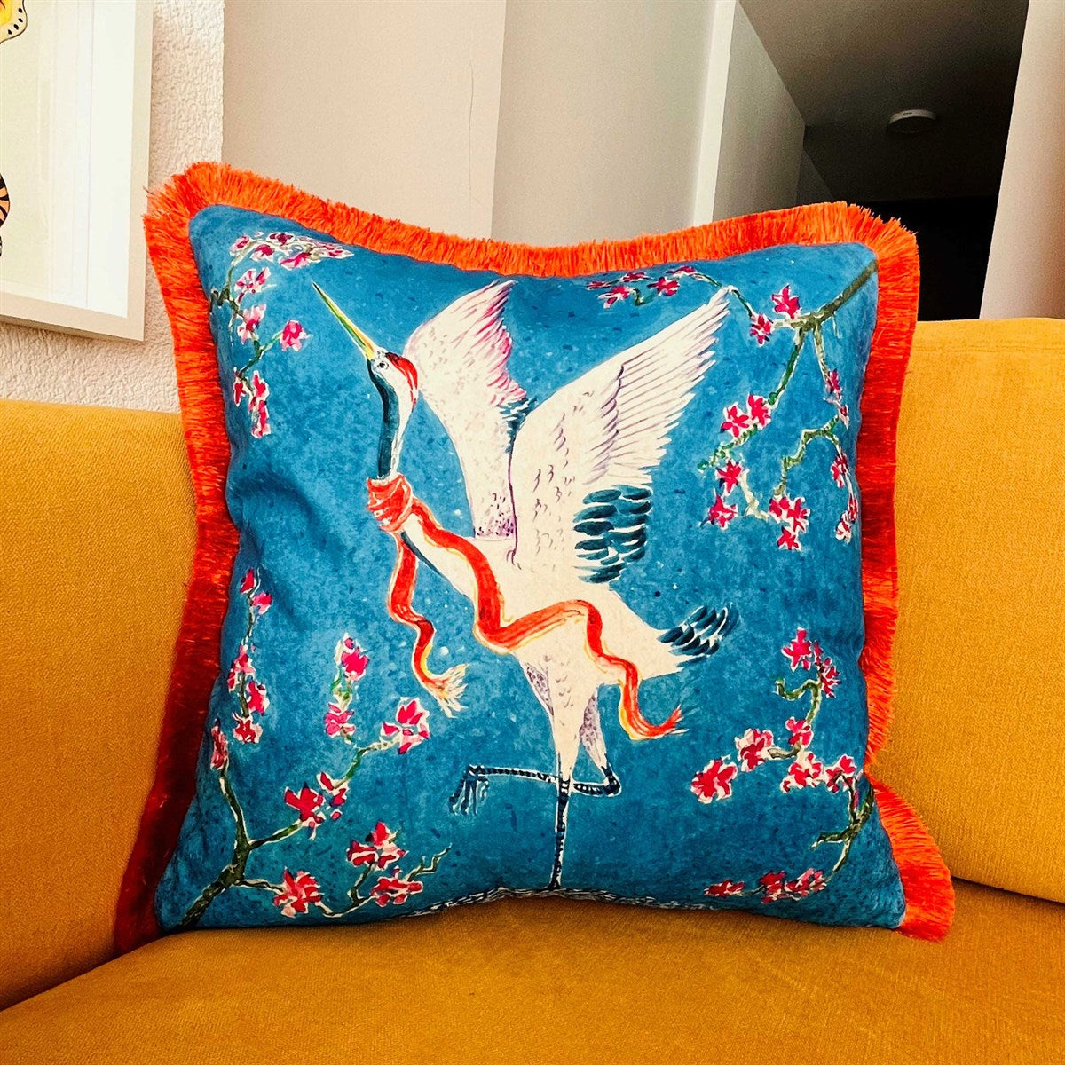 Dekoratif Turna Desenli Kadife Kırlent Kılıfı ( 45 cm x 45 cm )