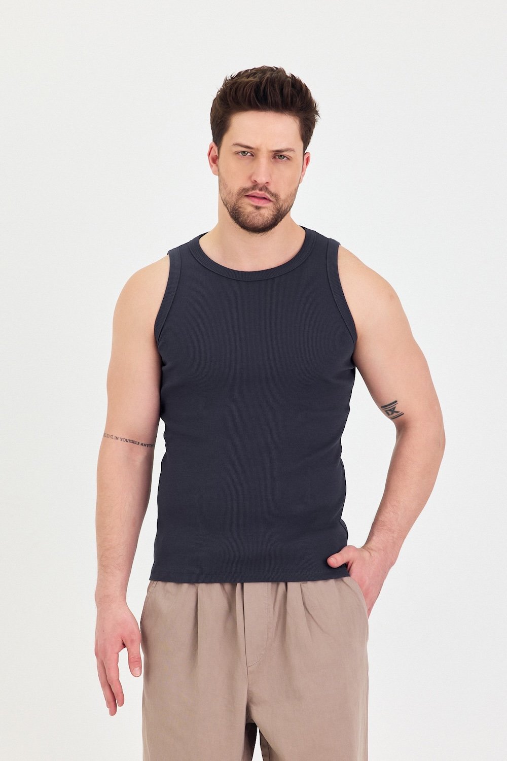 Gennaro-Ribbed Tank Top Atlet-Atlet-1-milagron.live