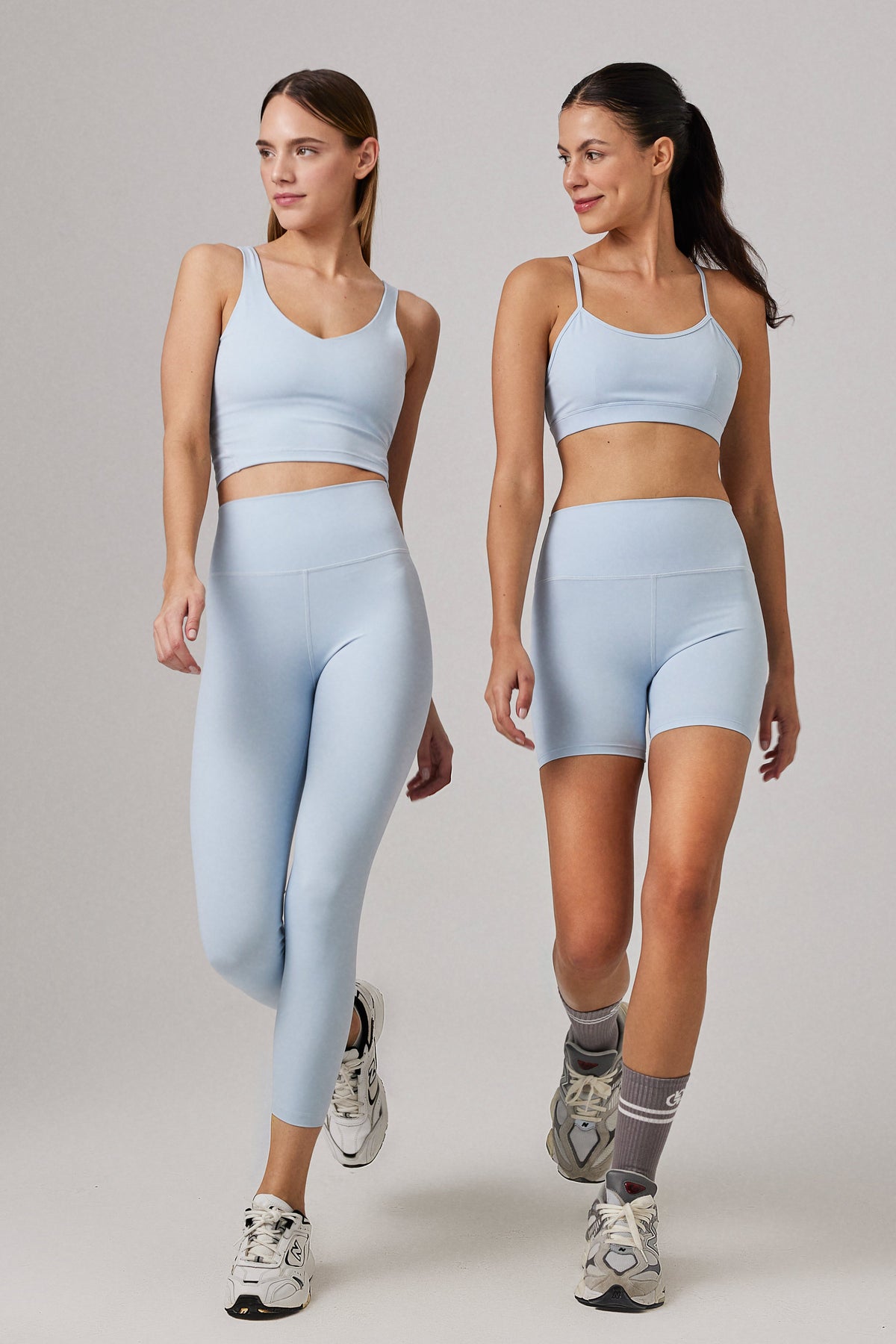 Glo Studio-Kendall Glossy Bra Baby Blue-Bralet-2-milagron.live