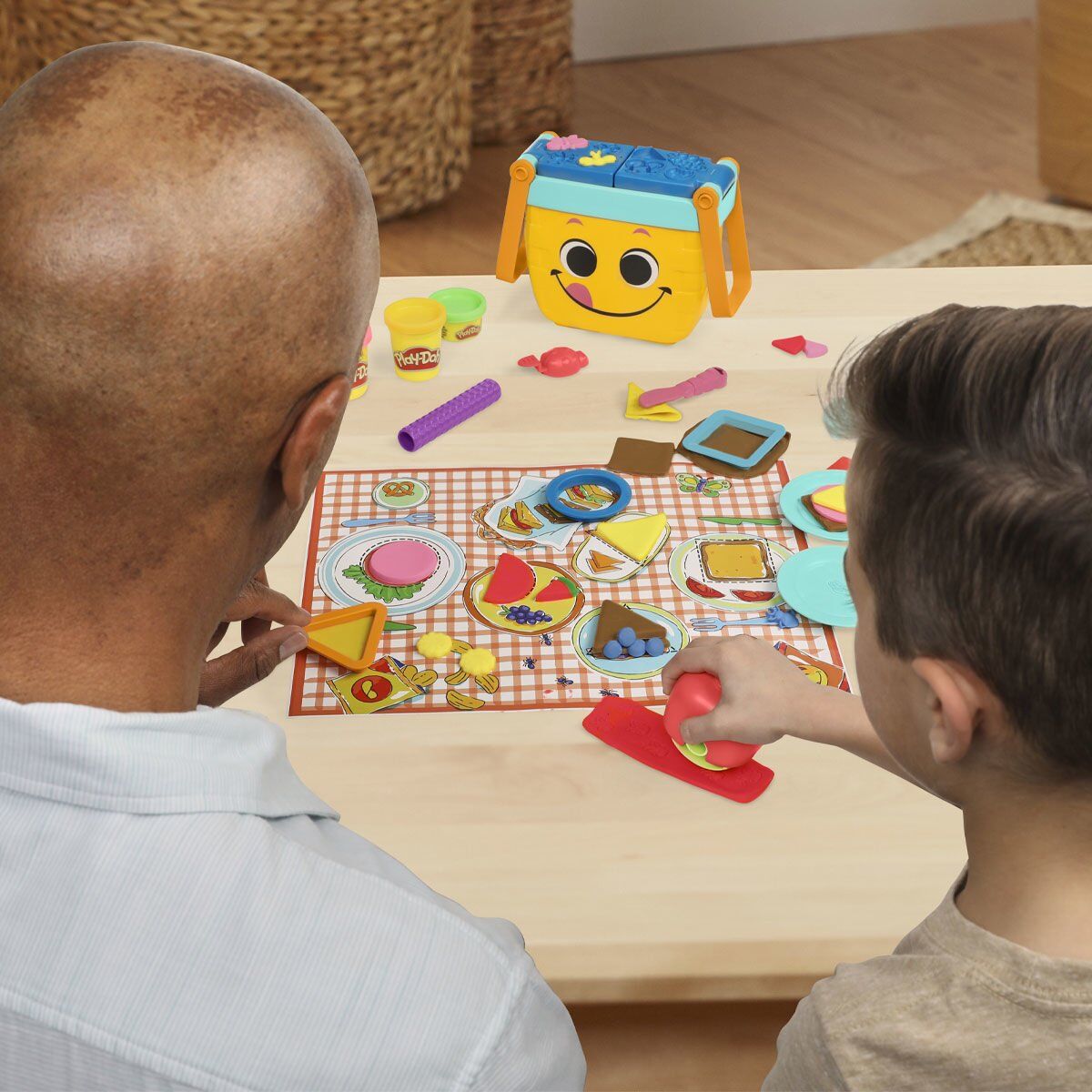 F6916 Play-Doh Piknik Şekilleri Başlangıç Seti +3 Yaş
