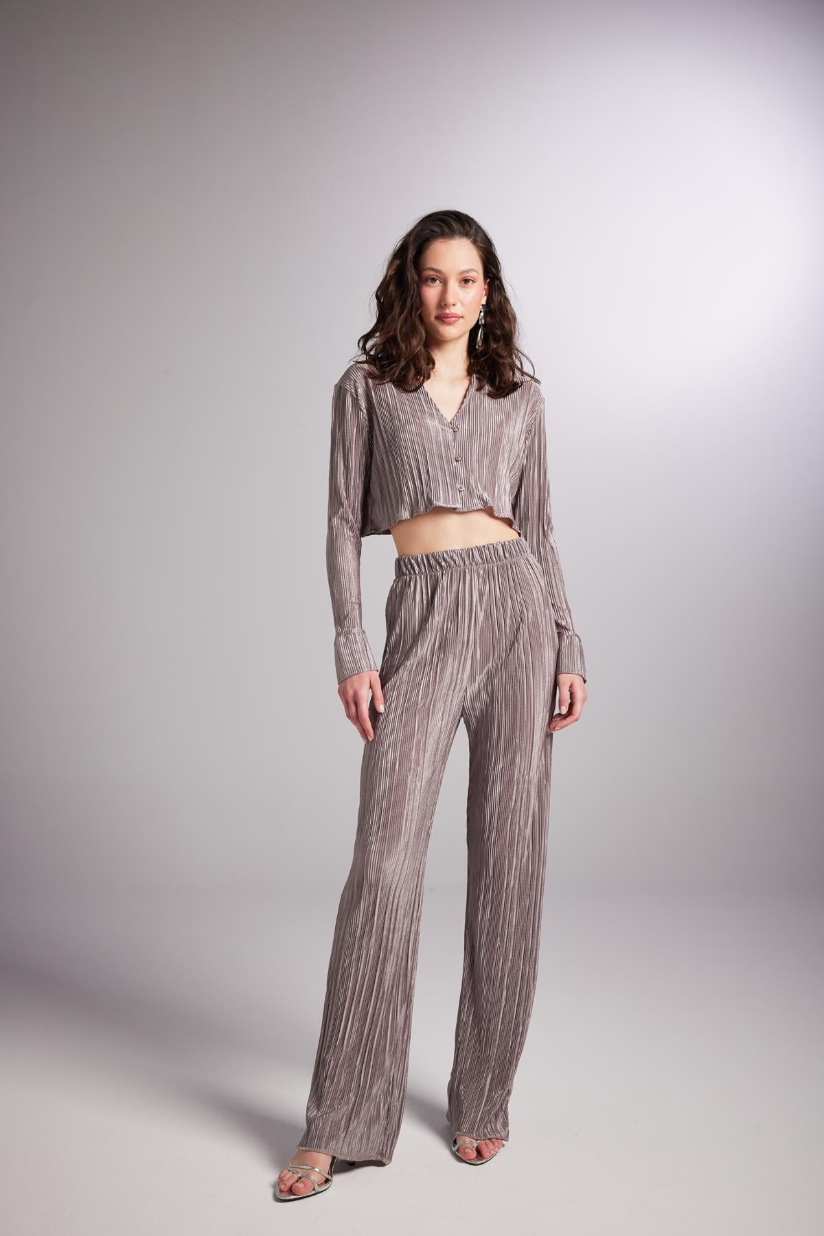 Crop Model Düğme Kapamalı Comfy Crop Gömlek Vizon