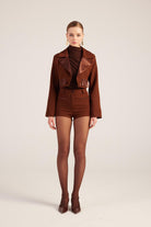 Yakası Saten Detaylı Camila Crop Blazer Ceket Kahve