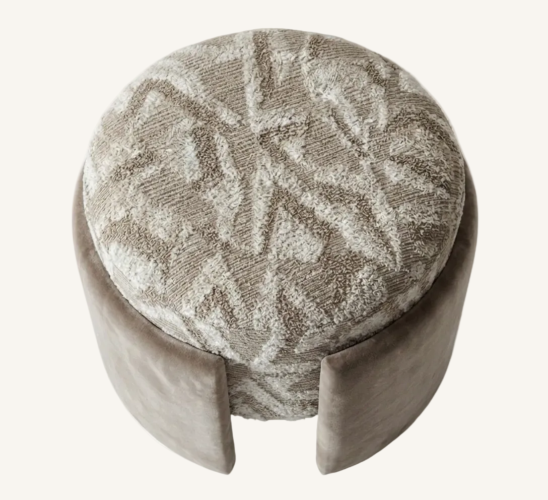 Aura Puf No.04