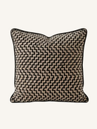 Cushion No.18