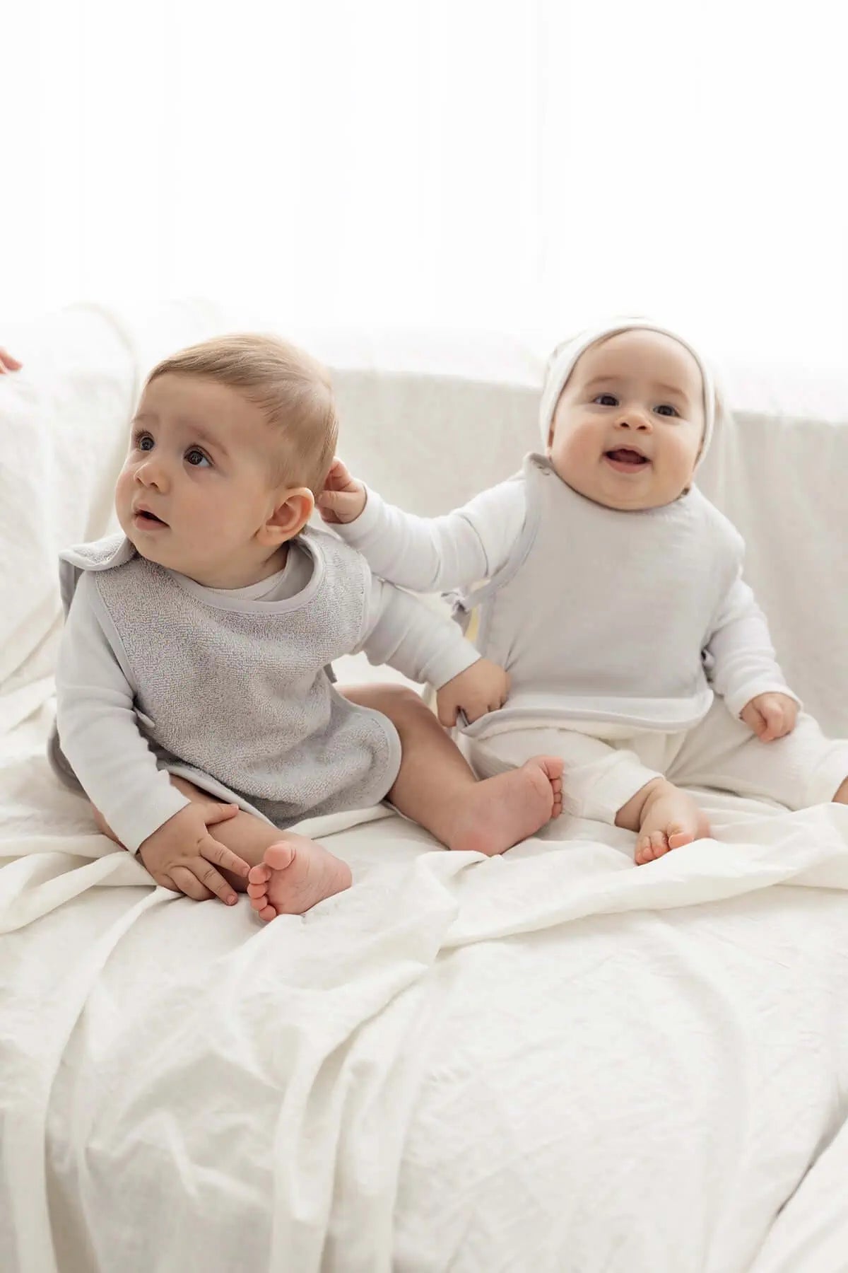 İRYA-Colors Of Joy 2'Li Organik Pamuk Müslin Bebek Önlük Seti Gri-Önlük-1-milagron.live