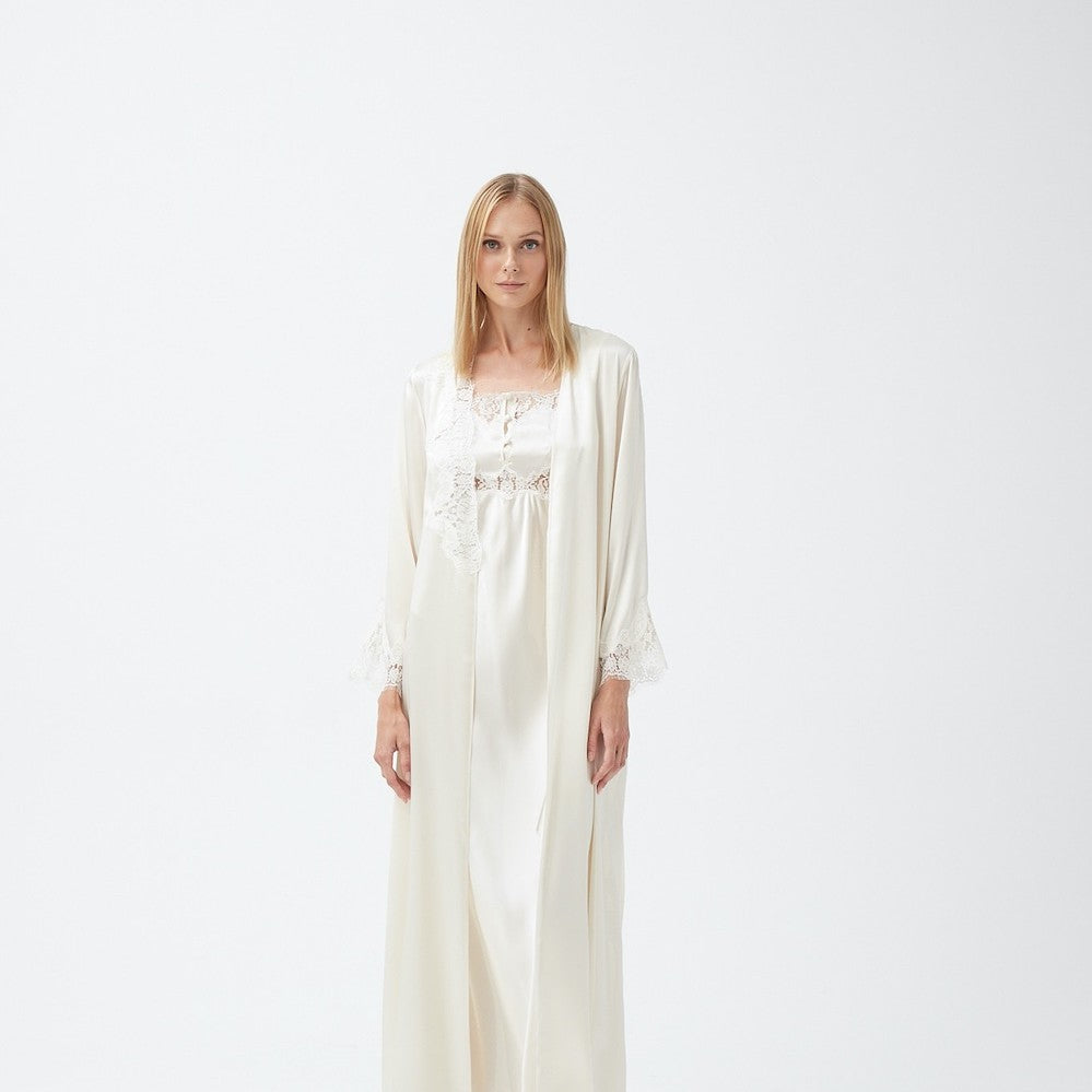 İpek Kıramer-Bellina Silk Robe Ecru-Sabahlık-1-milagron.live