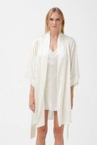 İpek Kıramer-Joy Silk Short Robe Ecru-Sabahlık-2-milagron.live