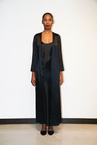 İpek Kıramer-Street Style Robe Black-Sabahlık-1-milagron.live
