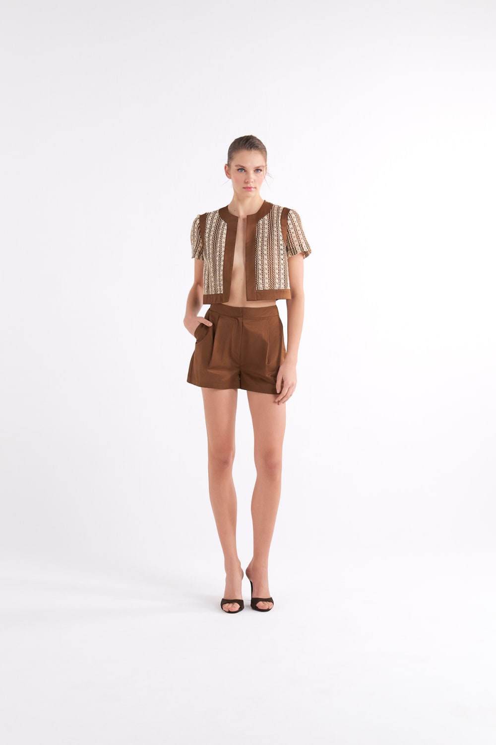 L'atelier Accract-Leannah Shorts-Şort-1-milagron.live