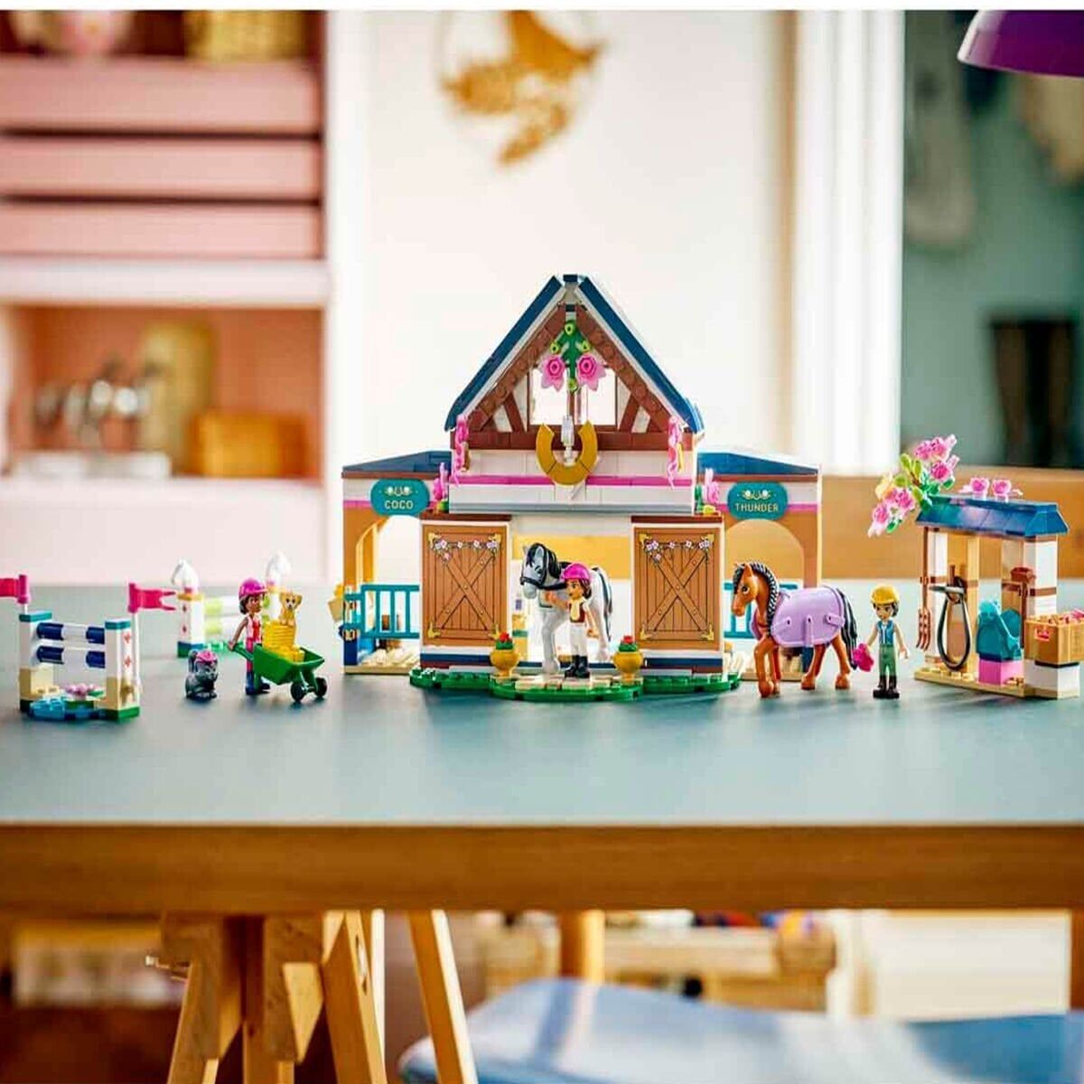 42688 Lego Friends Binicilik Akademisi 735 Parça +7 Yaş