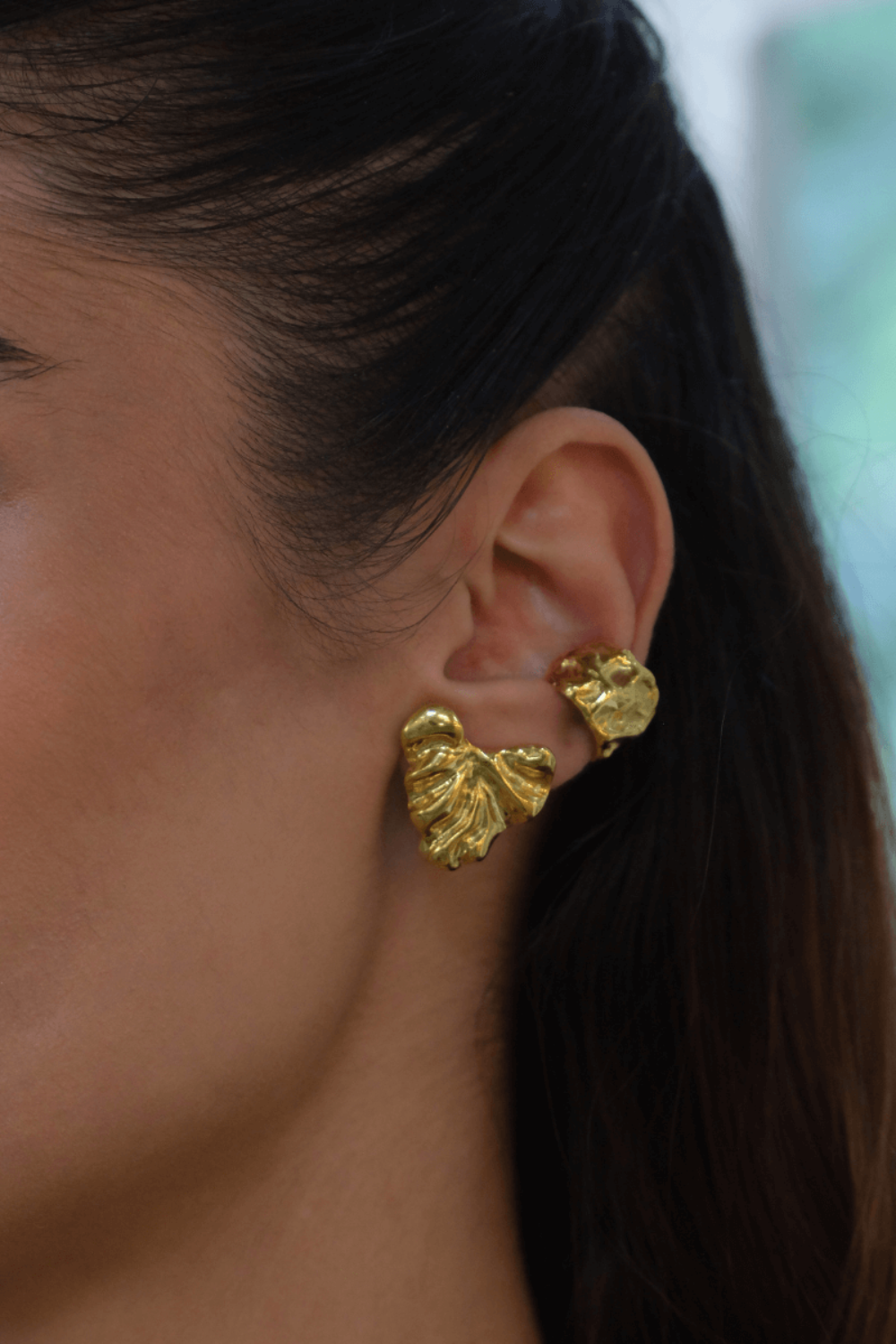 Linya Jewellery-Yora Amorf Kıkırdak Küpe Gold-Küpe-3-milagron.live
