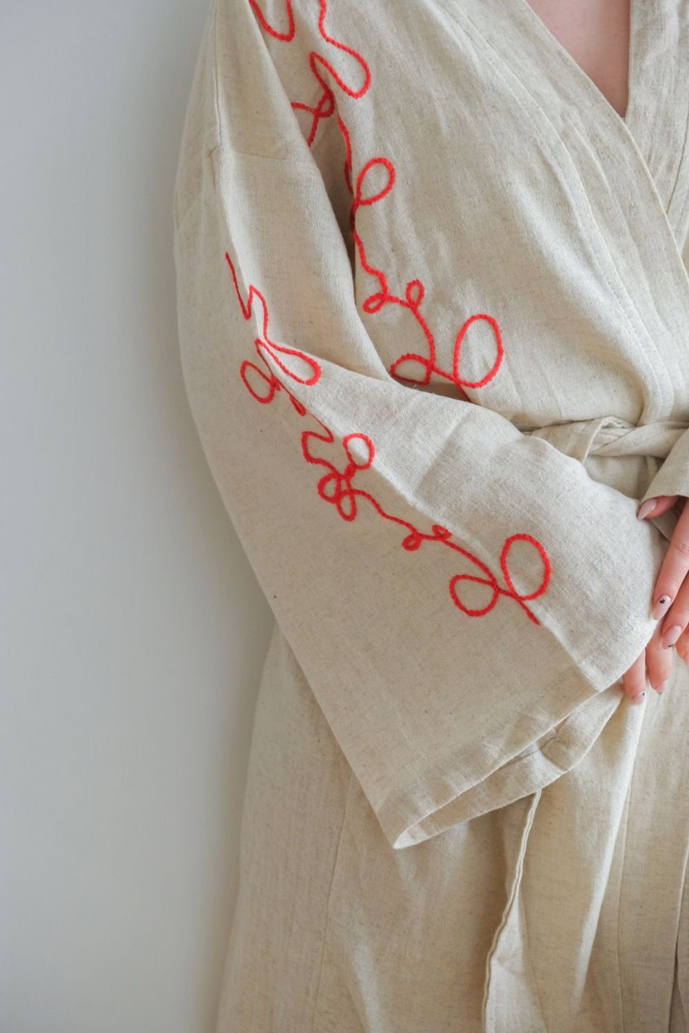 Lofuta-Kimono Ottoman Red-Kimono-8-milagron.live