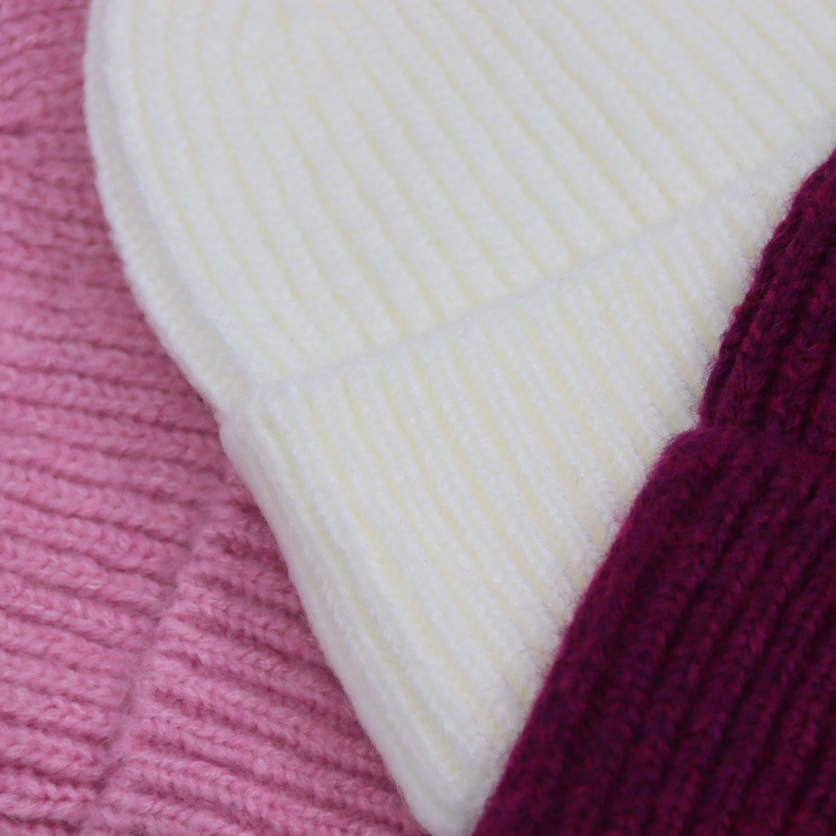 Maison Sacrée-Pink White Burgundy Beanie Three Pack-Bere-5-milagron.live