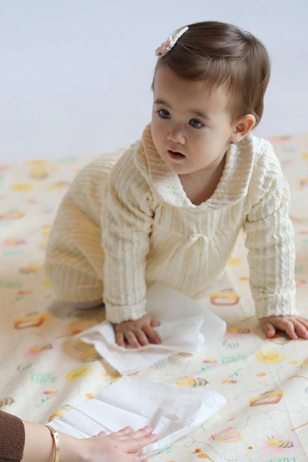 Mammam Baby-Sevimli Arılar Çok Amaçlı Su Geçirmez Yer/Masa Örtüsü-Mama Önlüğü-2-milagron.live