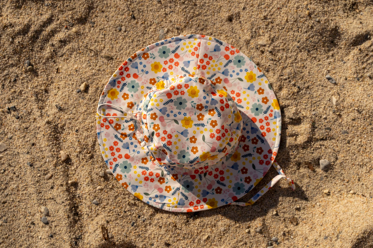 Uv Korumalı Pretty Floral Şapka